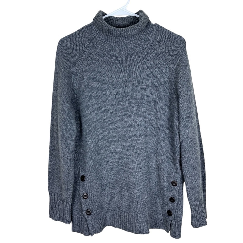 Garnet Hill 100% Cashmere Sweater Women’s Size XS Side Button Turtleneck Gray